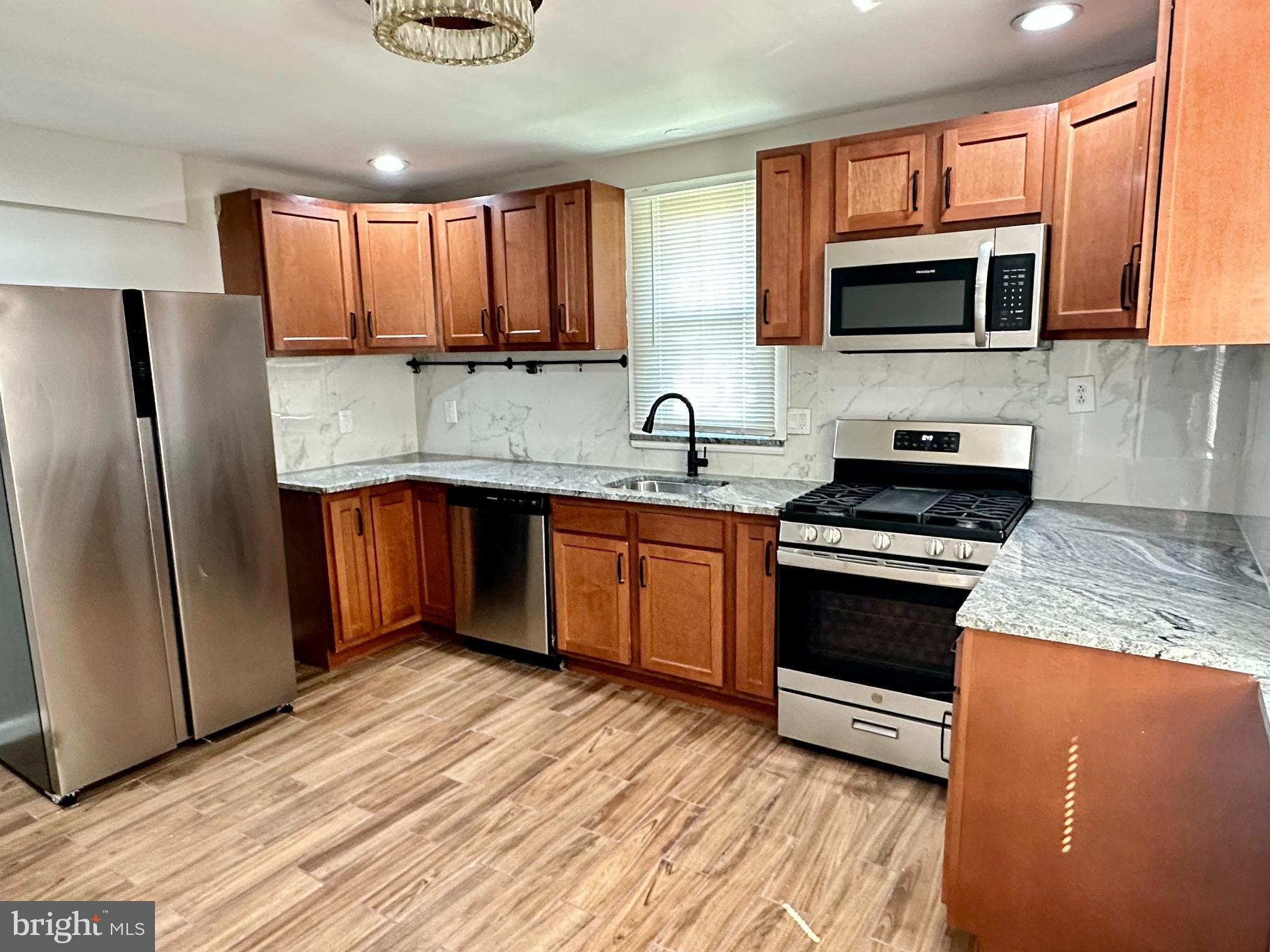5215 Muth Avenue Baltimore, MD 21207 - Photo 11 of 37