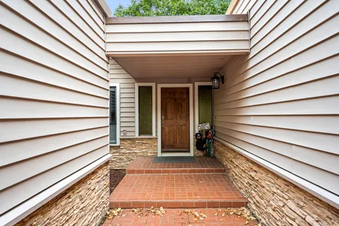 a view of an entryway