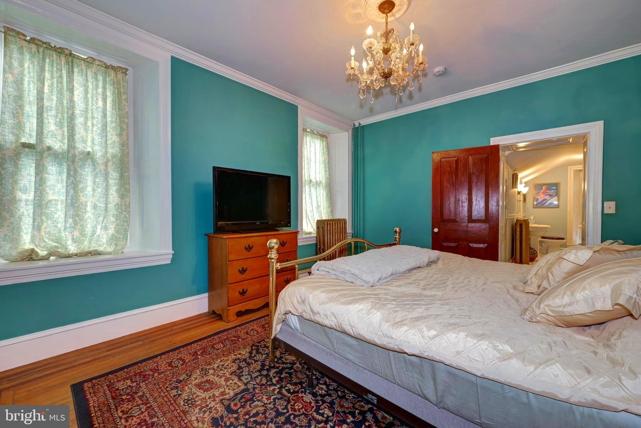 705 Woodlane Road Beverly, NJ 08010 - Photo 40 of 62