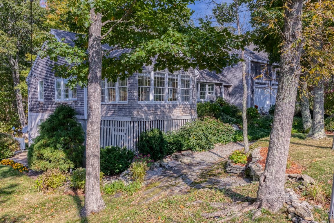 52 Burnham Cove Road Boothbay, ME 04537 - Photo 10 of 64 10. 52BurnhamCove-3178