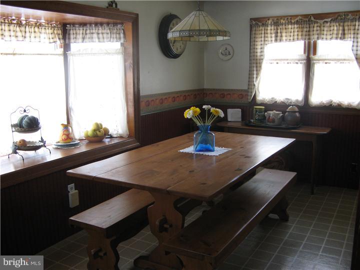 429 Ridge Road Telford, PA 18969 - Photo 6 of 13 Kitchen