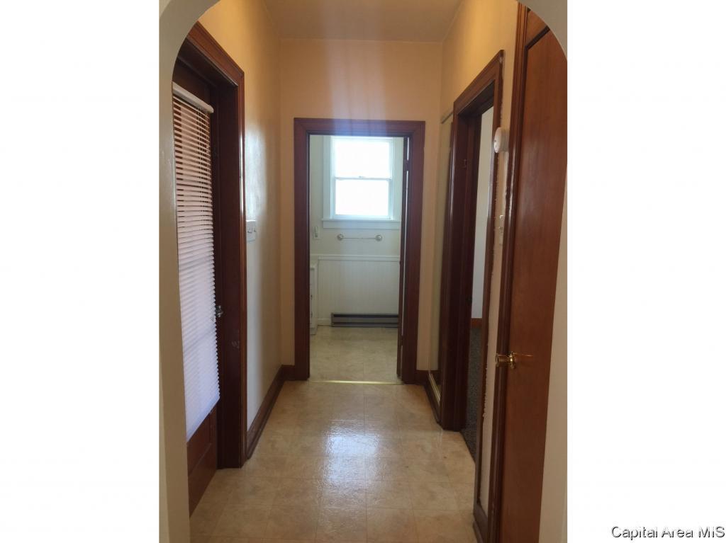 1827 North 8th Street Springfield, IL 62702 - Photo 16 of 25