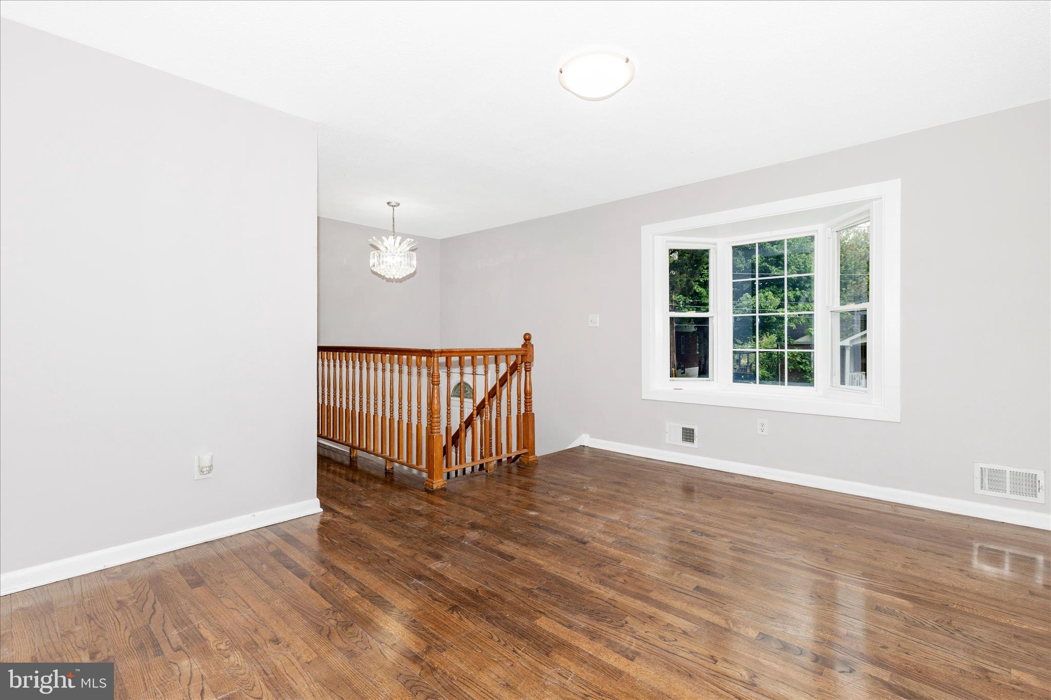 1507 Jasper Street Silver Spring, MD 20902 - Photo 7 of 50 043A1962