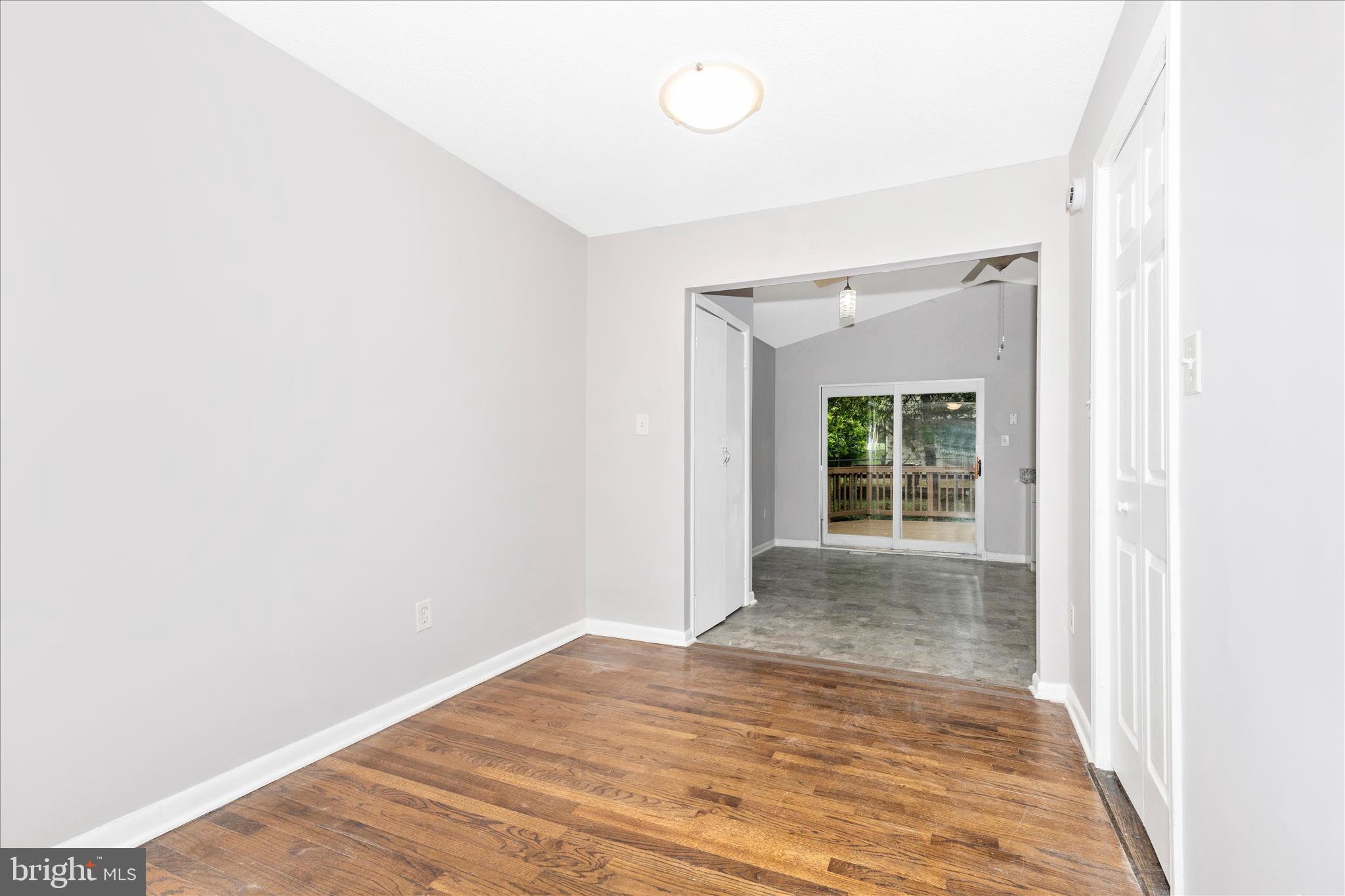 1507 Jasper Street Silver Spring, MD 20902 - Photo 9 of 50 043A1966