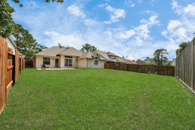 $2,200 | 19123 Center Park Drive, Spring, TX 77373