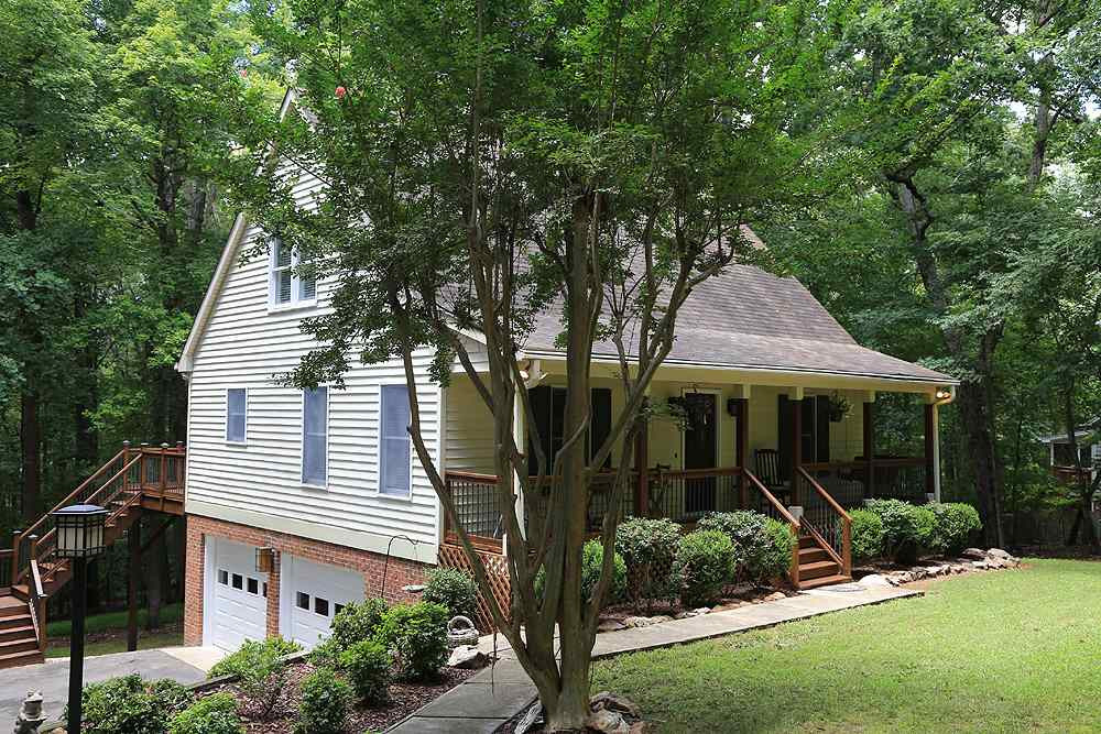6409 Sassafras Lane Raleigh, NC 27614 - Photo 2 of 17 Exterior Front