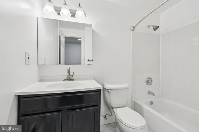 $520,000 | 502 Giles Place, Sterling, VA 20164