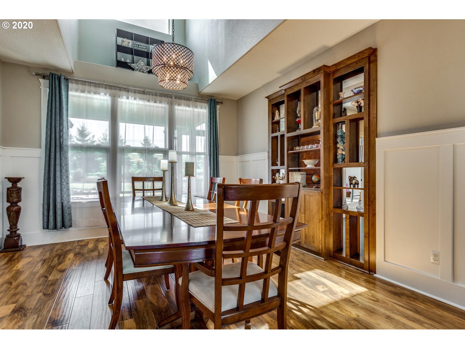 1704 Northwest 179th Street Ridgefield, WA 98642 - Photo 11 of 28 a dining room with furniture and window