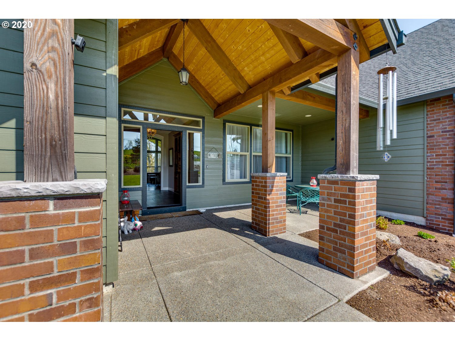 1704 Northwest 179th Street Ridgefield, WA 98642 - Photo 2 of 28 a view of a chairs and table in the patio