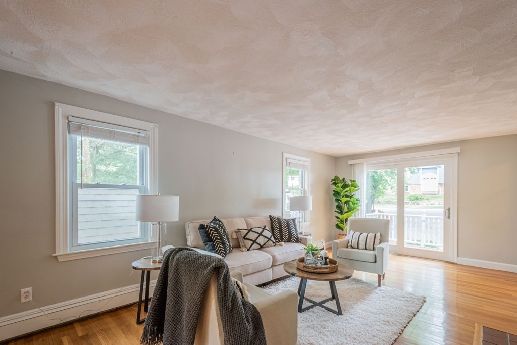 541 Marrett Road Lexington, MA 02421 - Photo 4 of 42