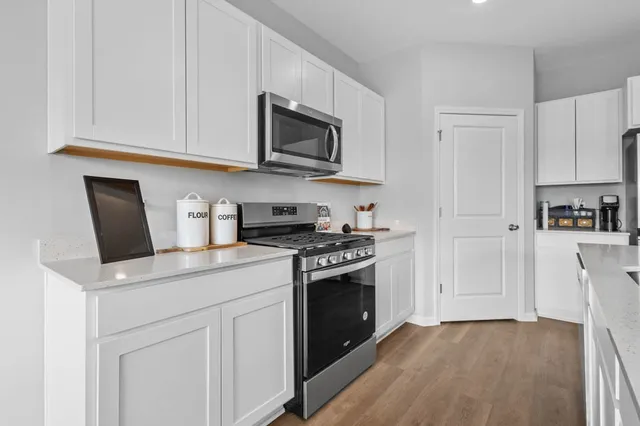 $467,990 | 501 Autumn Moor Trail, Hampshire, IL 60140