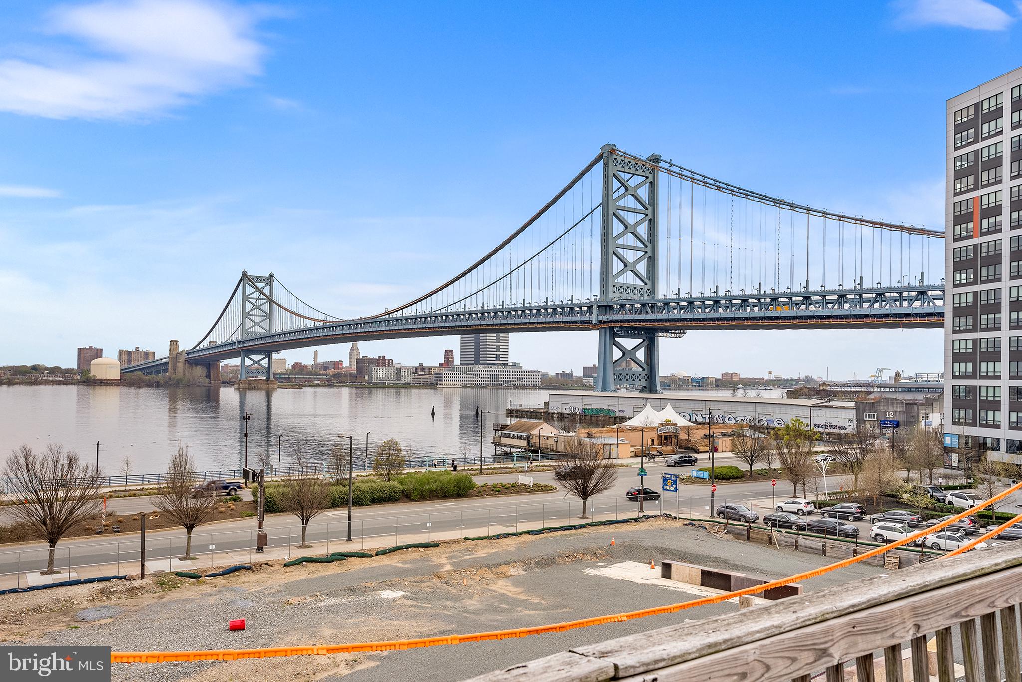 321-23 North Front Street, Unit 6 Philadelphia, PA 19106 - Photo 14 of 16 a view of a balcony with an ocean view