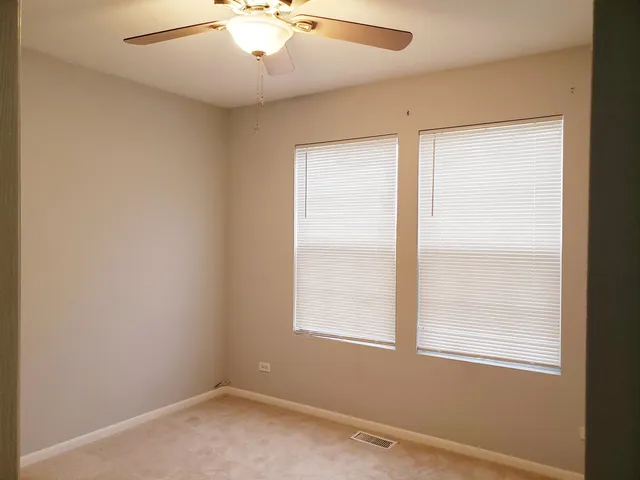 $2,300 | 292 Waterbury Circle, Oswego, IL 60543