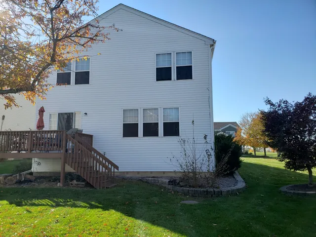$2,300 | 292 Waterbury Circle, Oswego, IL 60543