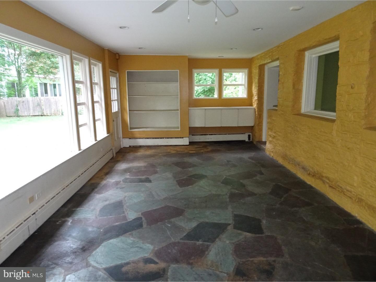 632 Ashbourne Road Cheltenham, PA 19012 - Photo 16 of 25