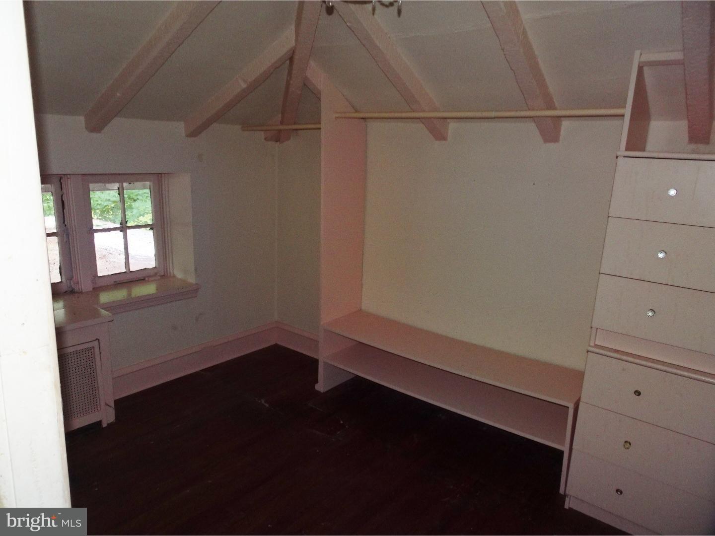 632 Ashbourne Road Cheltenham, PA 19012 - Photo 20 of 25