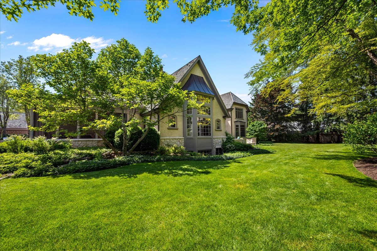 81 Locust Road Winnetka, IL 60093 - Photo 97 of 106 Gallery Image 97