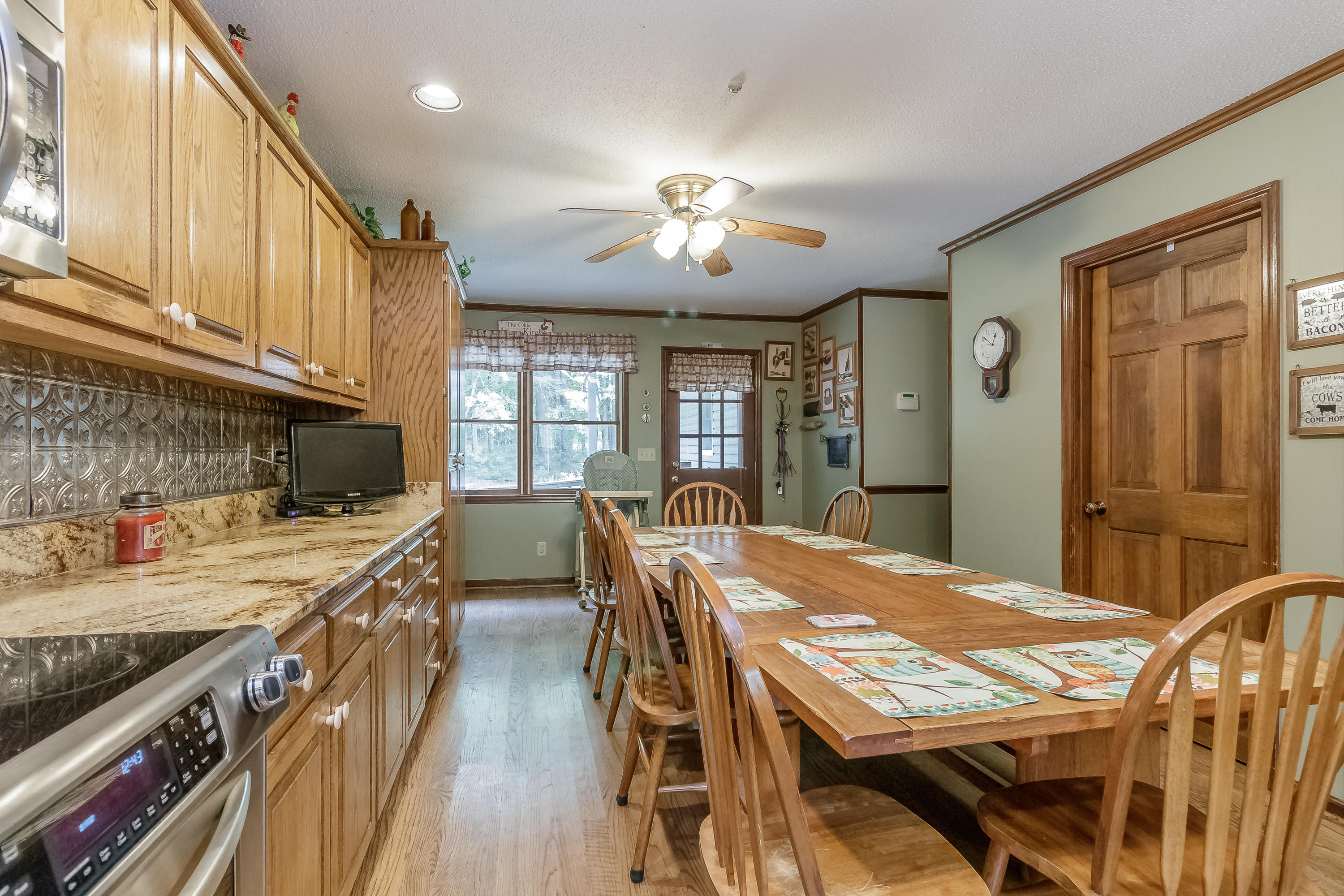 1626 Round Pond Road LaFayette, GA 30728 - Photo 13 of 46 Kitchen