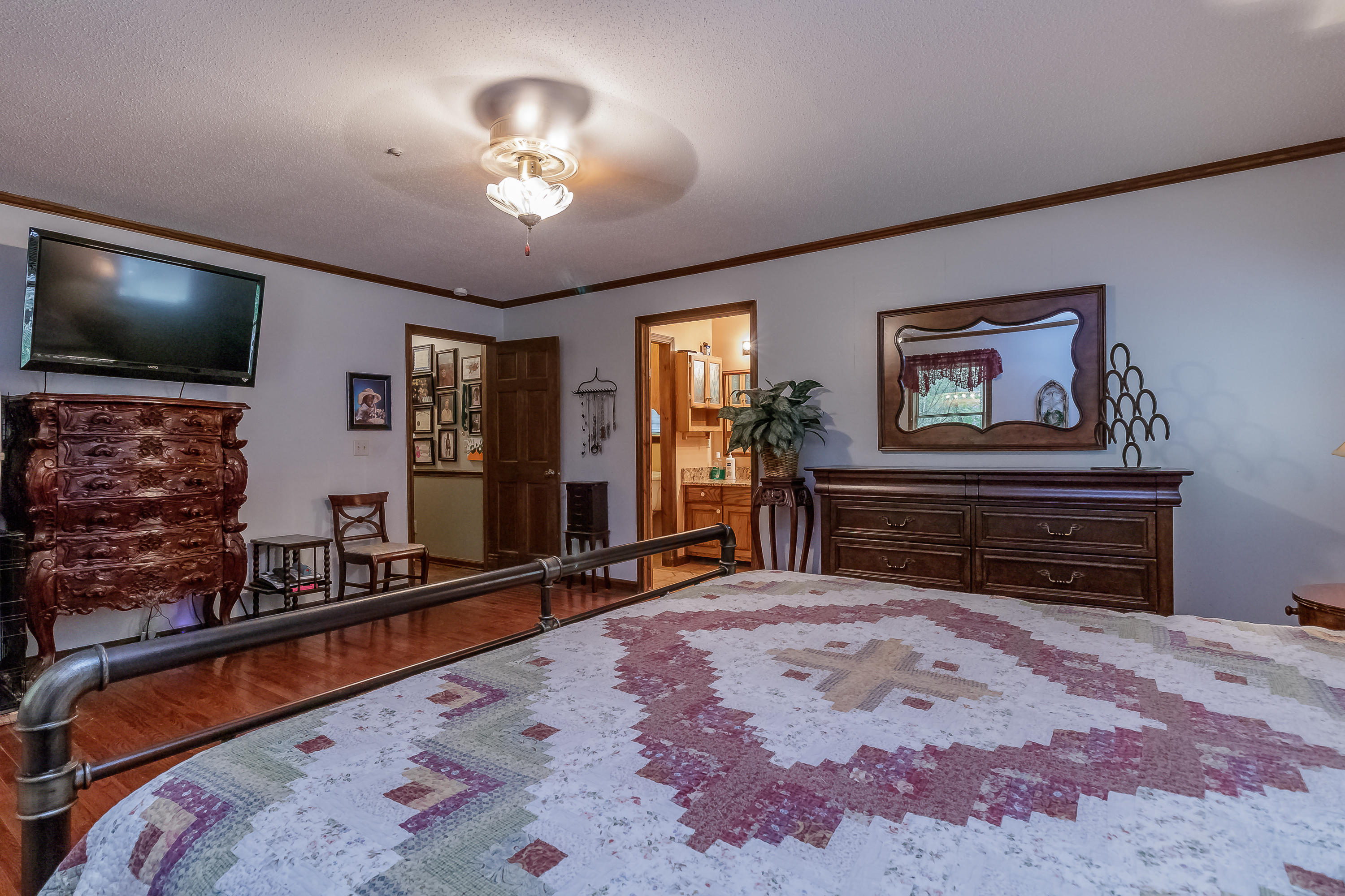 1626 Round Pond Road LaFayette, GA 30728 - Photo 19 of 46 Master Bedroom