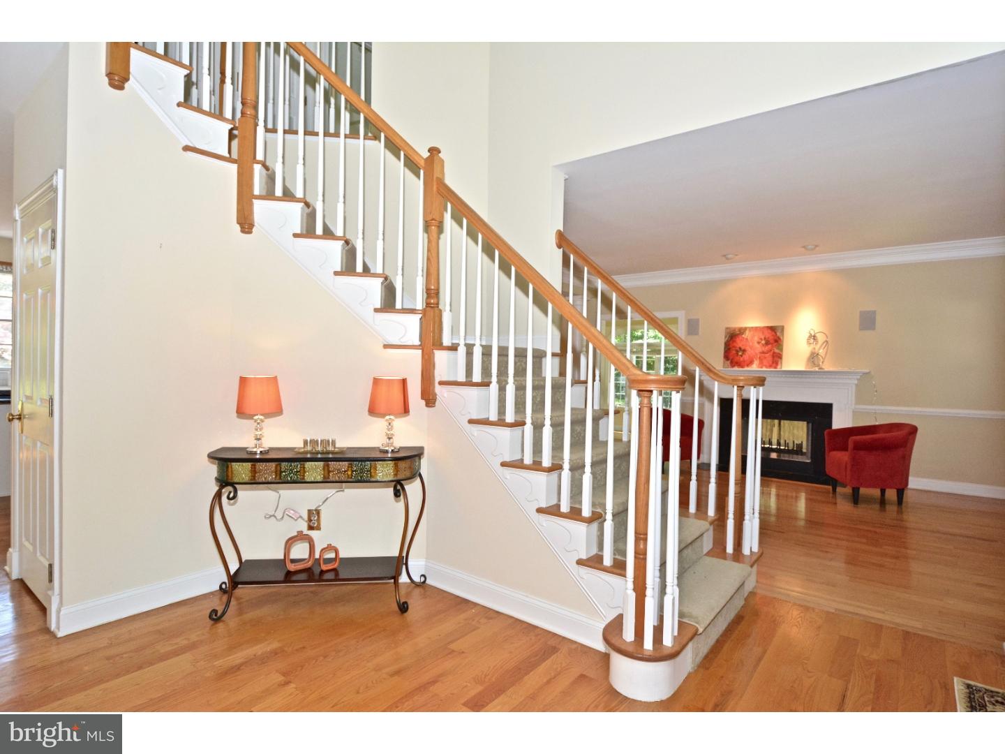 330 Stone Cliff Road Princeton, NJ 08540 - Photo 2 of 25 Foyer