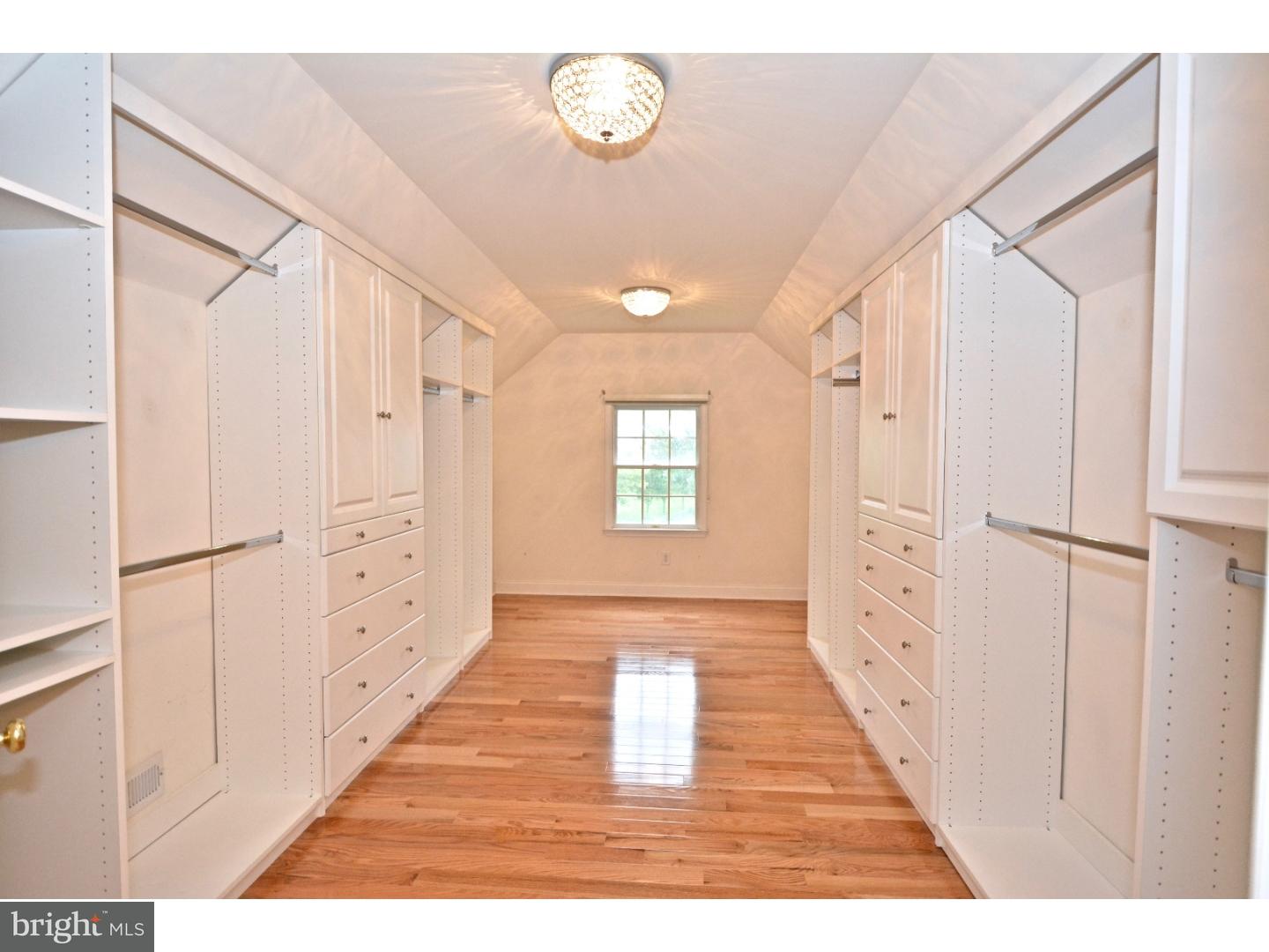 330 Stone Cliff Road Princeton, NJ 08540 - Photo 16 of 25 Closet