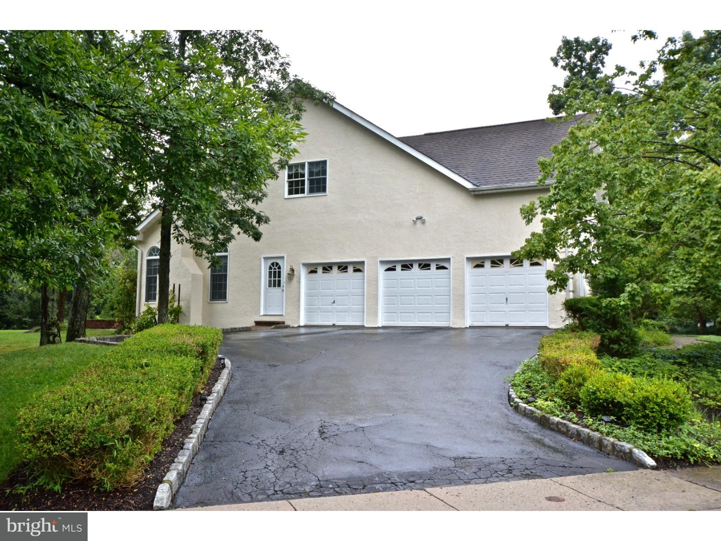330 Stone Cliff Road Princeton, NJ 08540 - Photo 24 of 25 Garage