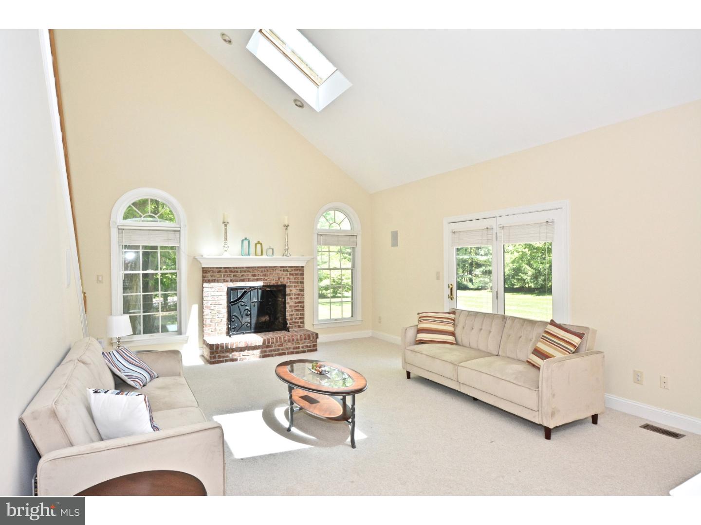 330 Stone Cliff Road Princeton, NJ 08540 - Photo 6 of 25 Family Room