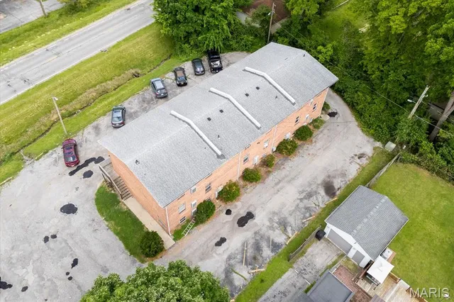 $585,000 | 25 South 76th Street, Belleville, IL 62223