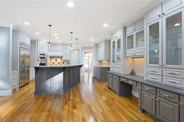 $1,050,000 | 4040 Annecy Drive Southwest, Atlanta, GA 30331