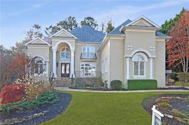 $1,050,000 | 4040 Annecy Drive Southwest, Atlanta, GA 30331