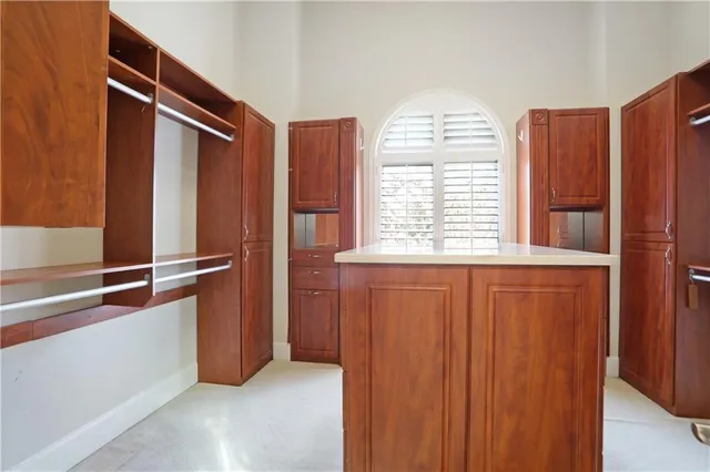 $1,050,000 | 4040 Annecy Drive Southwest, Atlanta, GA 30331