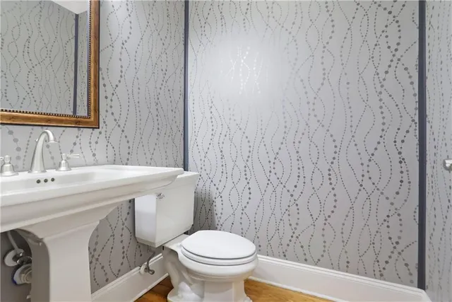 $1,050,000 | 4040 Annecy Drive Southwest, Atlanta, GA 30331