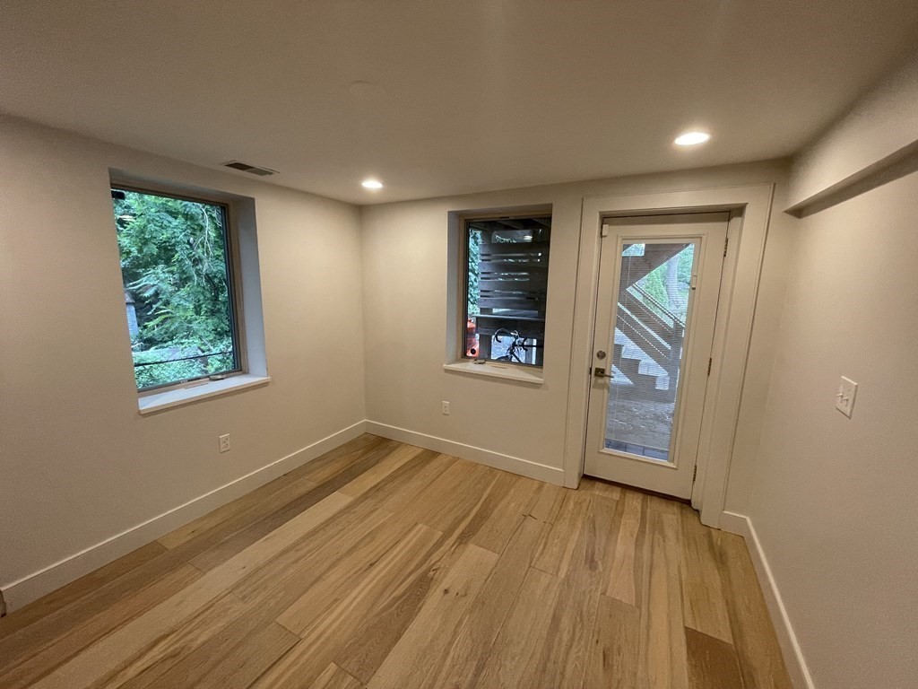 39 Thornton Street, Unit 39 Boston, MA 02119 - Photo 15 of 18