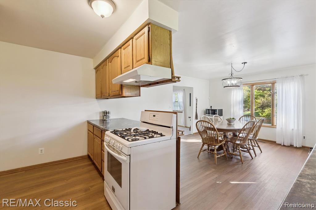 49035 Geddes Road Canton, MI 48188 - Photo 19 of 58 Gallery Image 19