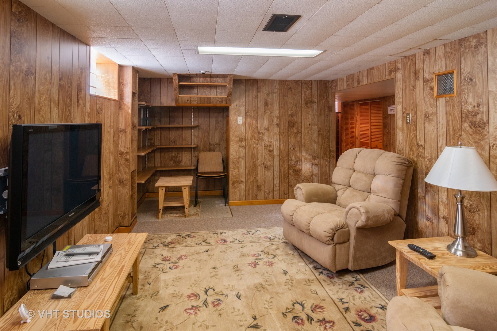 2352 14th Avenue North Riverside, IL 60546 - Photo 8 of 11 Gallery Image 8