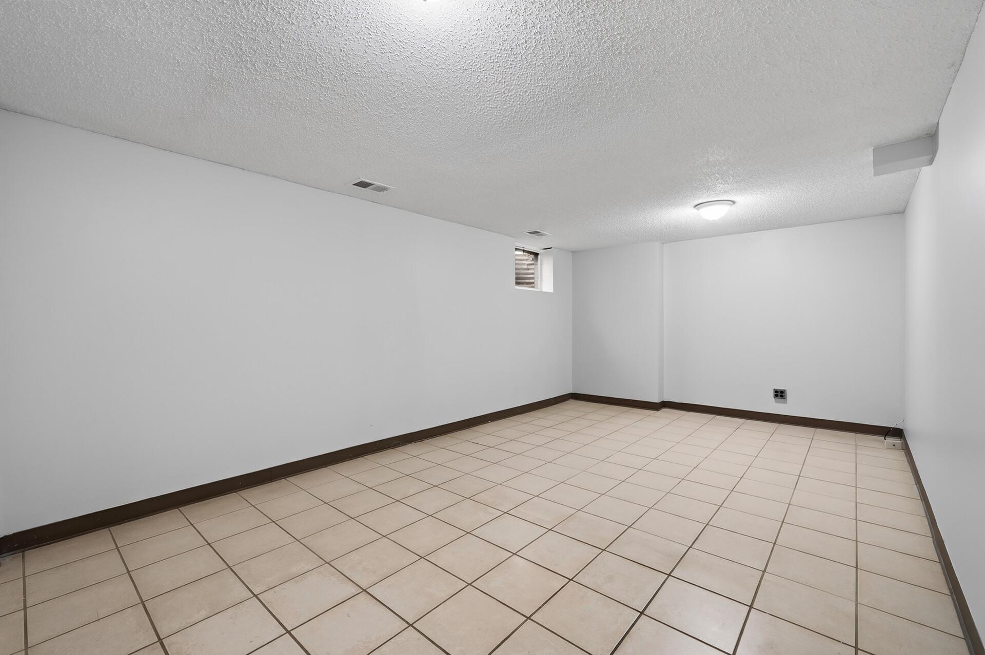 3215 Valley Ridge Drive, Unit 56 Eagan, MN 55121 - Photo 29 of 42 Gallery Image 29