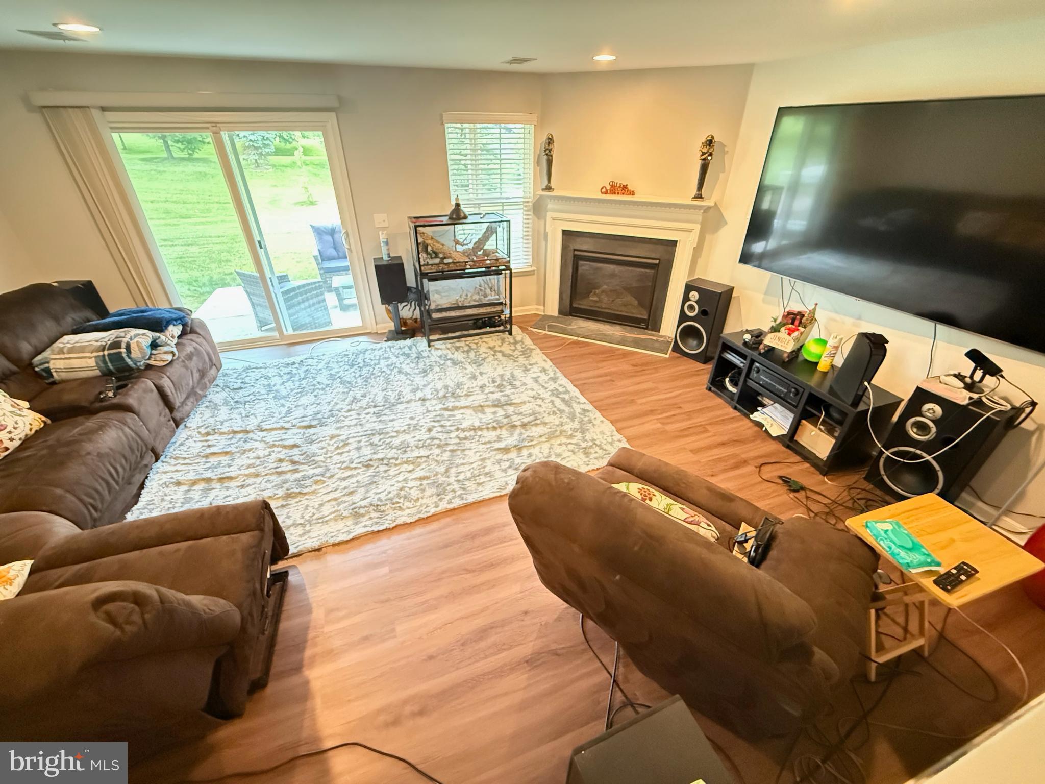 147 Old Cedarbrook Road, Unit 26 Wyncote, PA 19095 - Photo 7 of 29 FAMILY ROOM