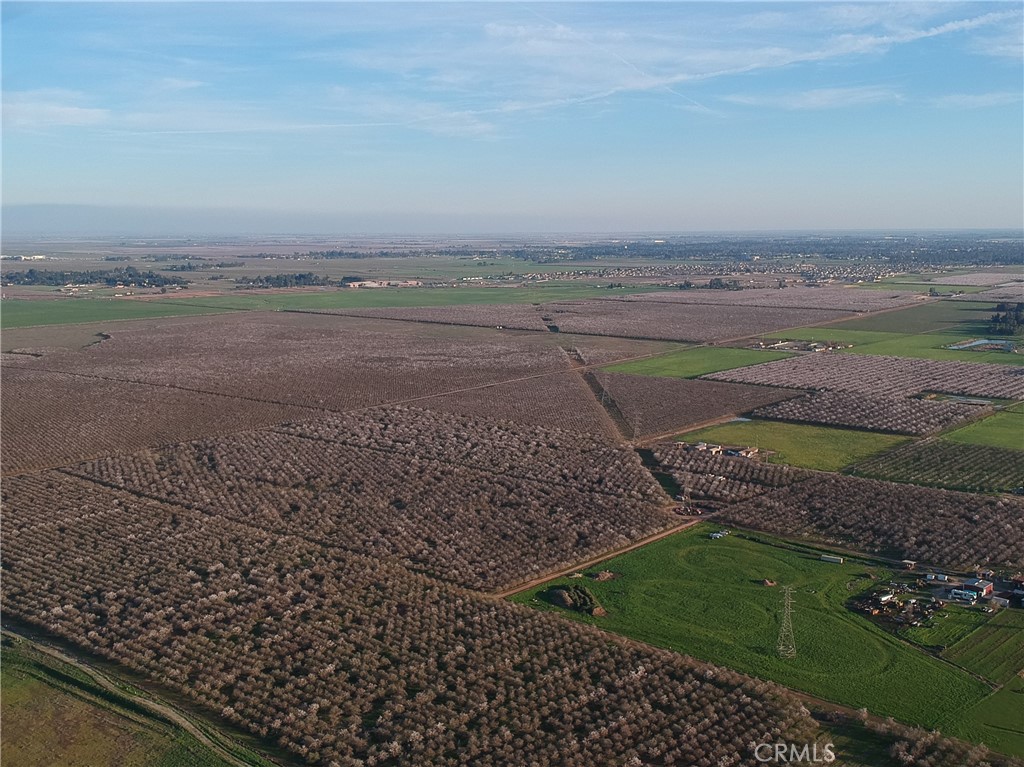 0 Highway 59 Merced Ca Merced, CA 95348 - Photo 10 of 20 a view of a field with ocean view