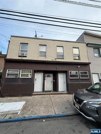 $599,900 | 390 Totowa Avenue, Paterson, NJ 07502