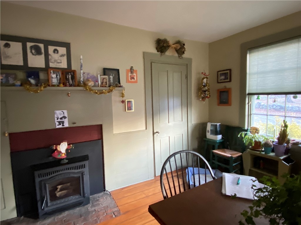 413 Field Hill Road Scituate, RI 02815 - Photo 16 of 37 Gallery Image 16