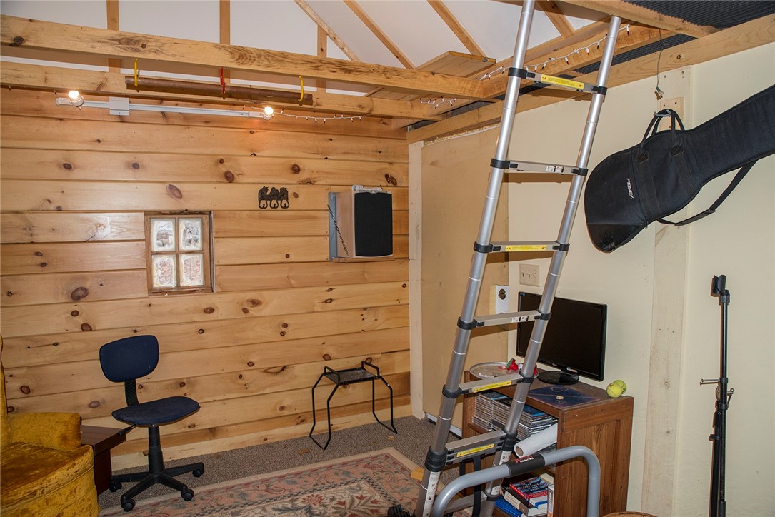 413 Field Hill Road Scituate, RI 02815 - Photo 29 of 37 Gallery Image 29