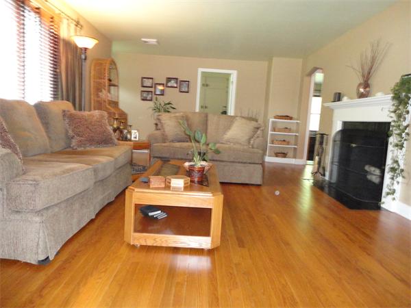 11 Barry Road Worcester, MA 01609 - Photo 16 of 28 Gallery Image 16