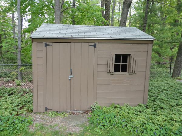 11 Barry Road Worcester, MA 01609 - Photo 26 of 28 Gallery Image 26