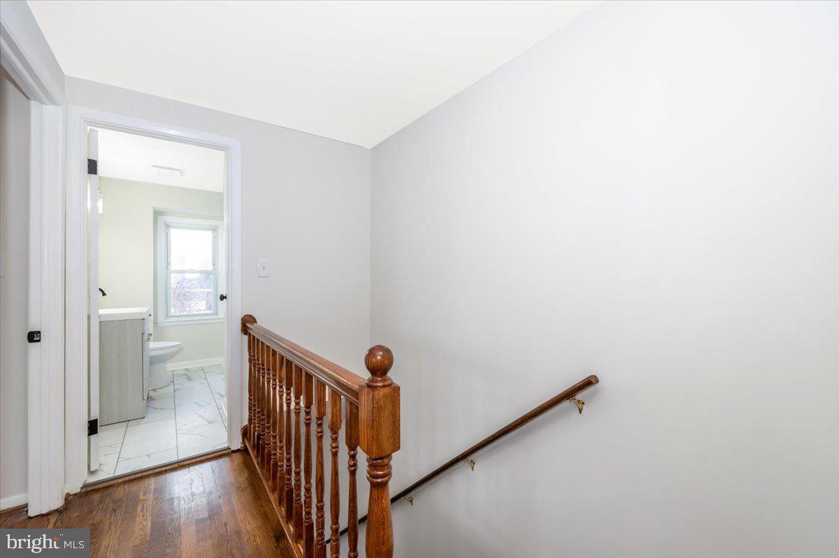 5654 Whitby Road Baltimore, MD 21206 - Photo 16 of 38