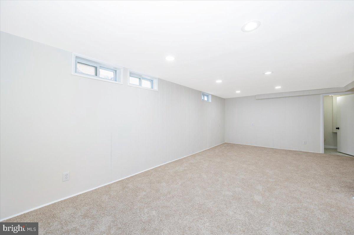 5654 Whitby Road Baltimore, MD 21206 - Photo 30 of 38