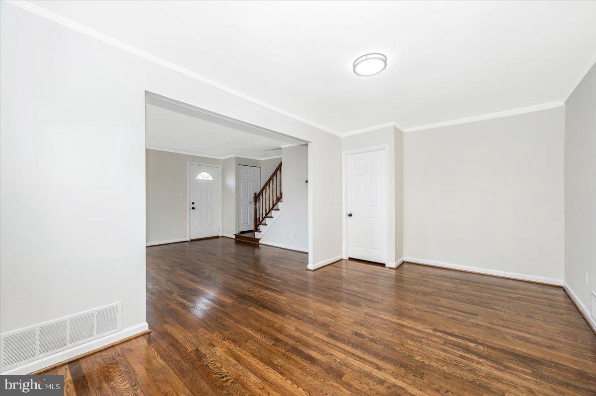 5654 Whitby Road Baltimore, MD 21206 - Photo 10 of 38