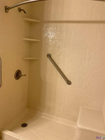 $160,000 | 117 Willow D Street, Larose, LA 70373