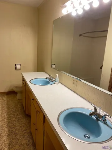 $160,000 | 117 Willow D Street, Larose, LA 70373