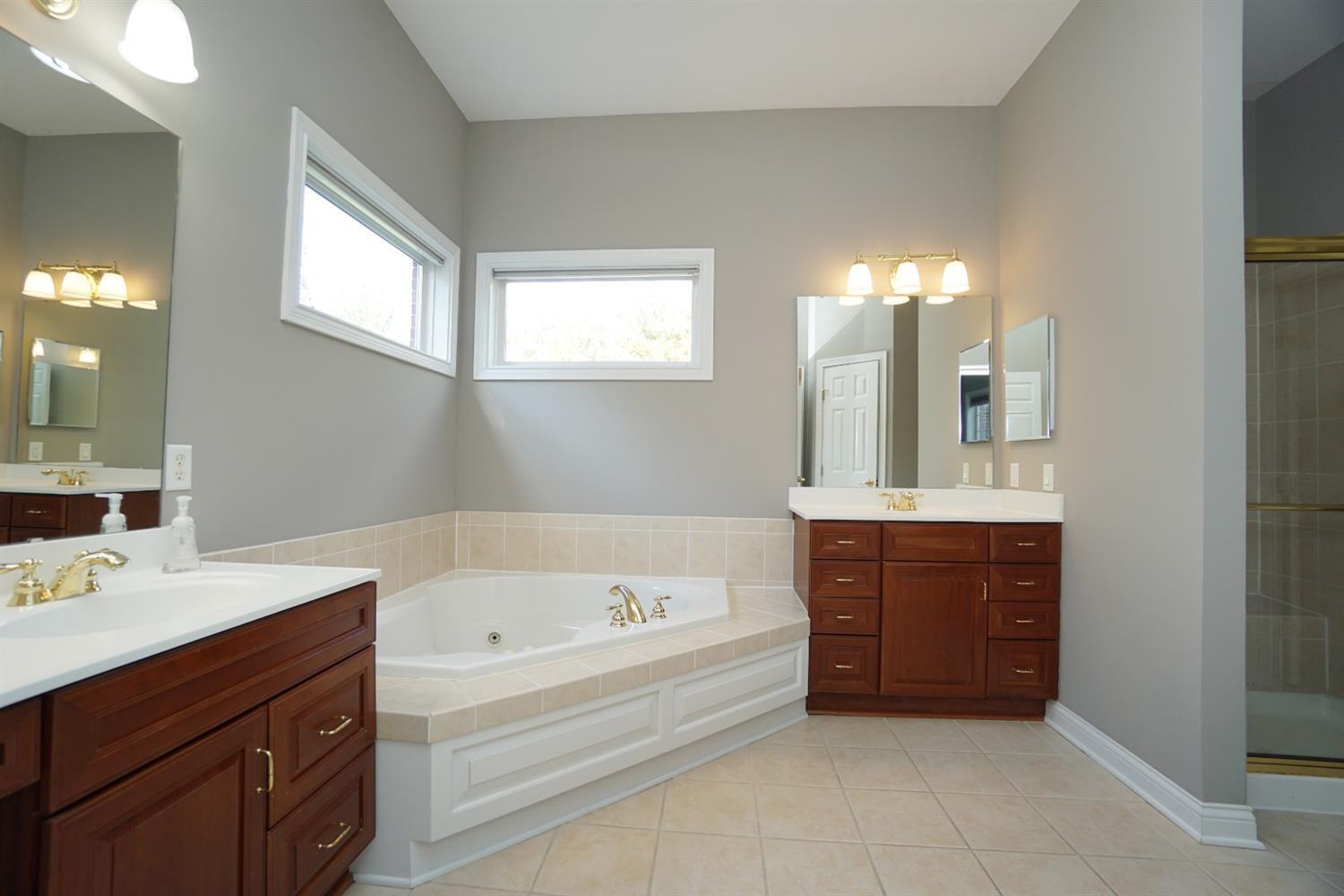 10623 Weil Road Montgomery, OH 45249 - Photo 23 of 43