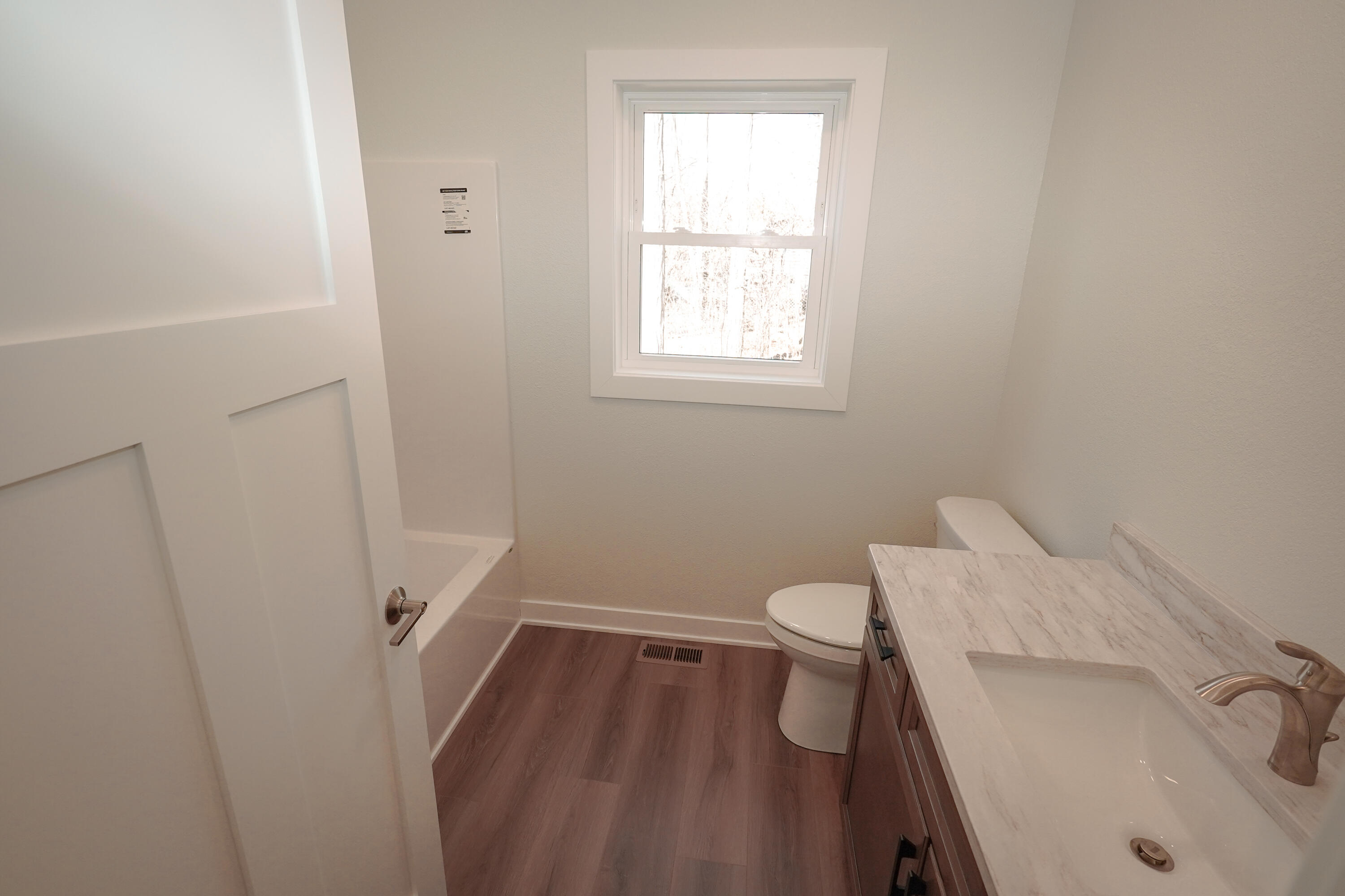 34524 Fishman Road Burlington, WI 53105 - Photo 16 of 22 DSC00481